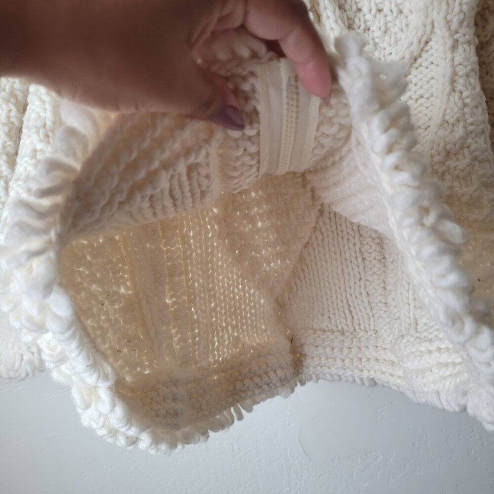 Wara Arts 100% Wool Crochet Knit Sweater - Picture 5 of 8